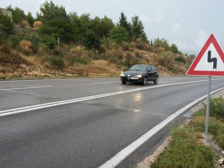 Албанија распиша тендер за патна врска до Македонија
