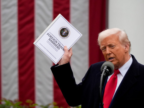 Поднесена е првата тужба против Трамп за царините